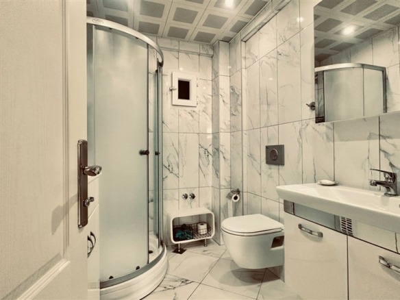 YAPRAK APARTMANI