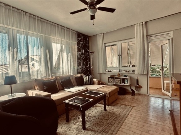 YAPRAK APARTMANI