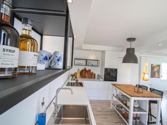 HELIOS PENTHOUSE
