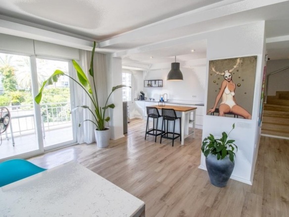 HELIOS PENTHOUSE