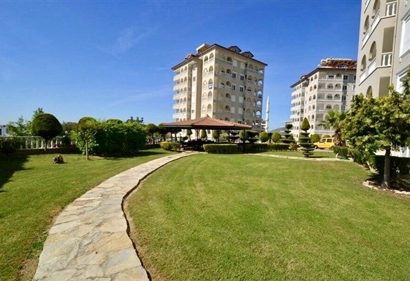 OCEAN VIEWS APARTMENT