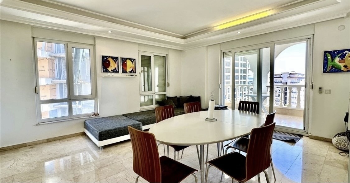 Ocean view apartment